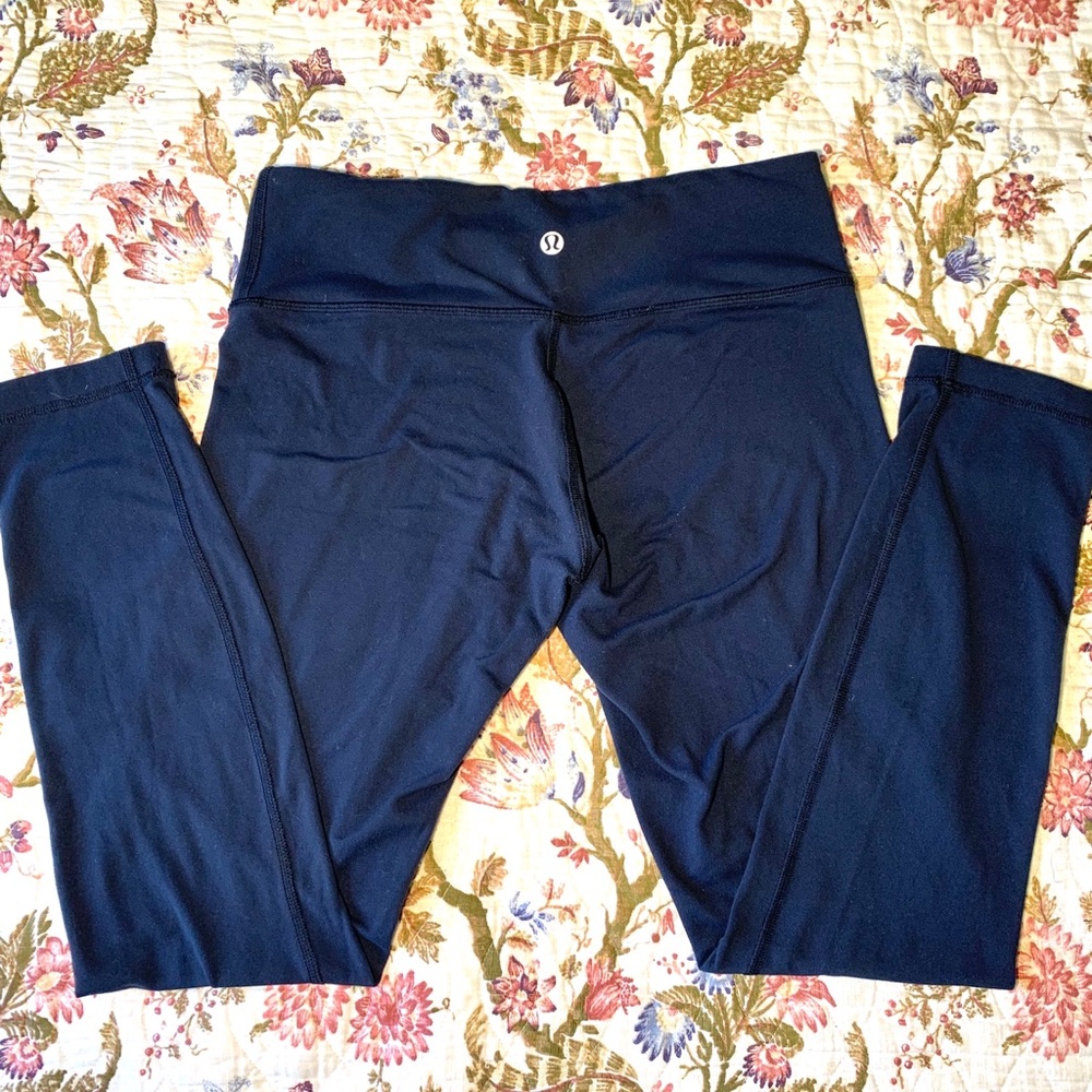 Navy Lululemon leggings